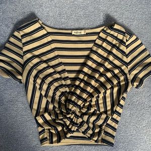 Crop top with gathered front